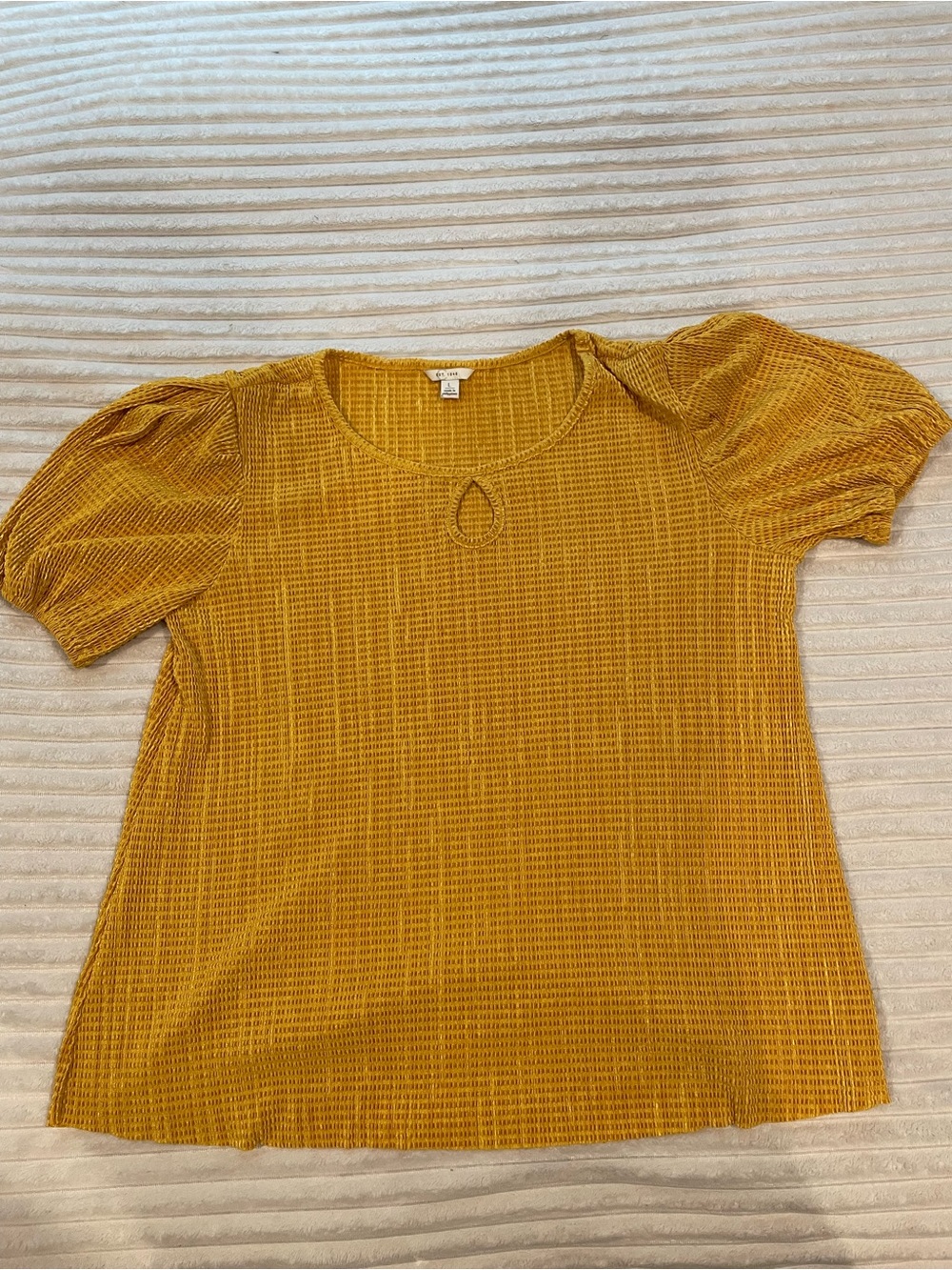 Mustard Short Sleeve Puff Knit Top with Keyhole Neck